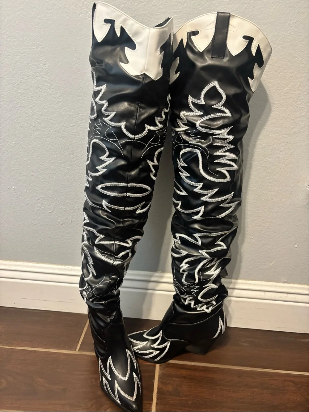 Cape Robbin Kelsey-21 Black & White Over-the-Knee Cowboy Boots | Size 6 | AKIRA